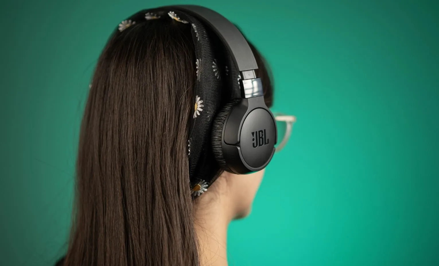 هدفون JBL Tune 670NC