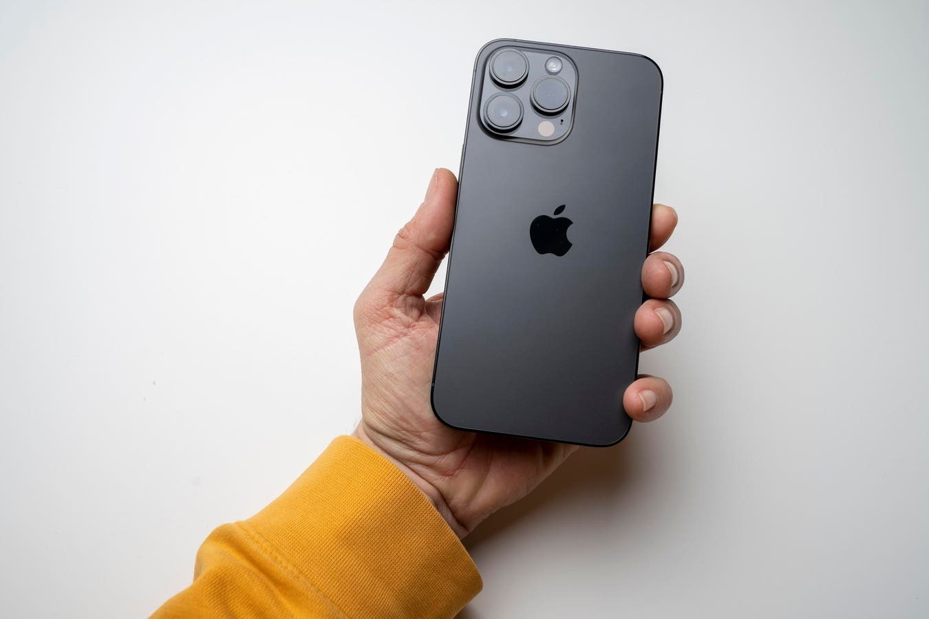 آیفون 14، 15 و 16